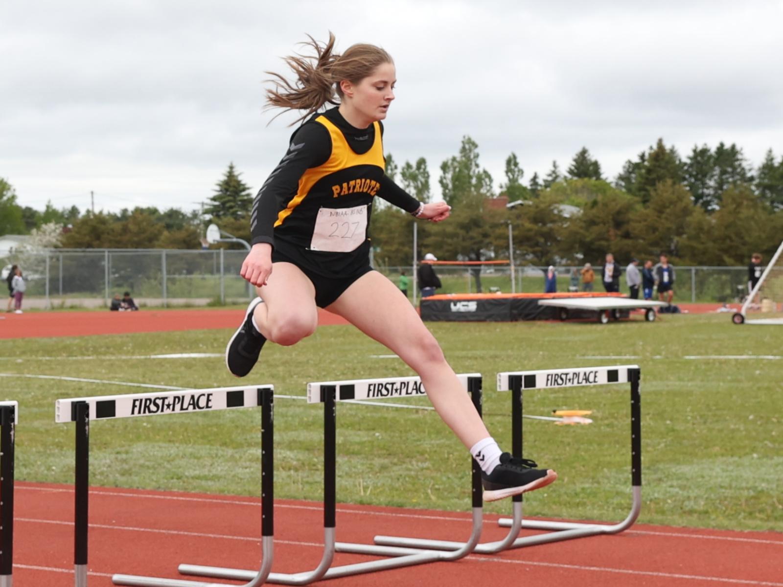 Alexandra Knauf haies LJR 1600 x 1200