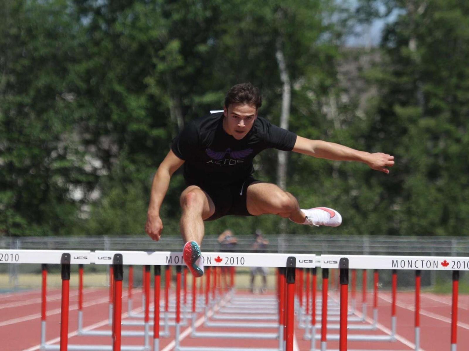 Des athlètes d’écoles francophones de la région se ... Image 1