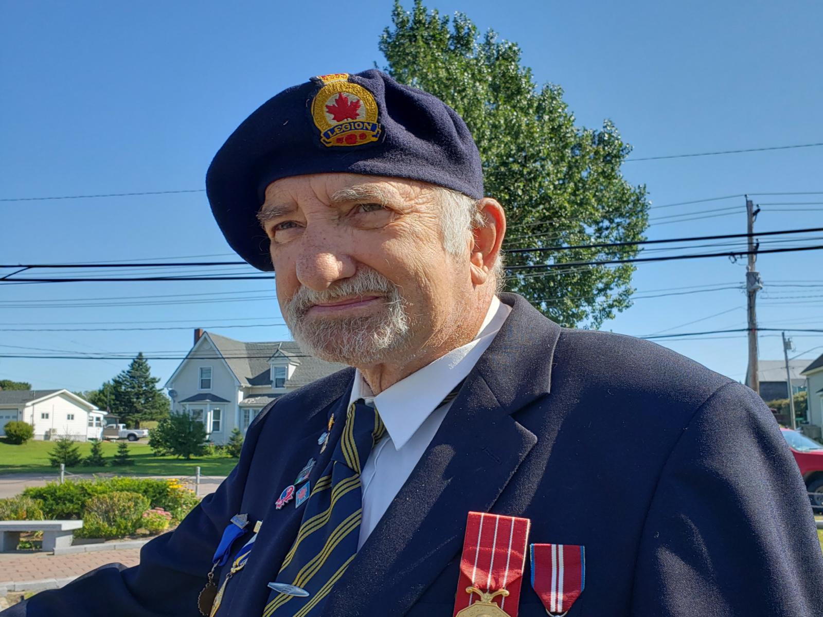 La classe politique et la communauté rendent hommage à ... Image 1