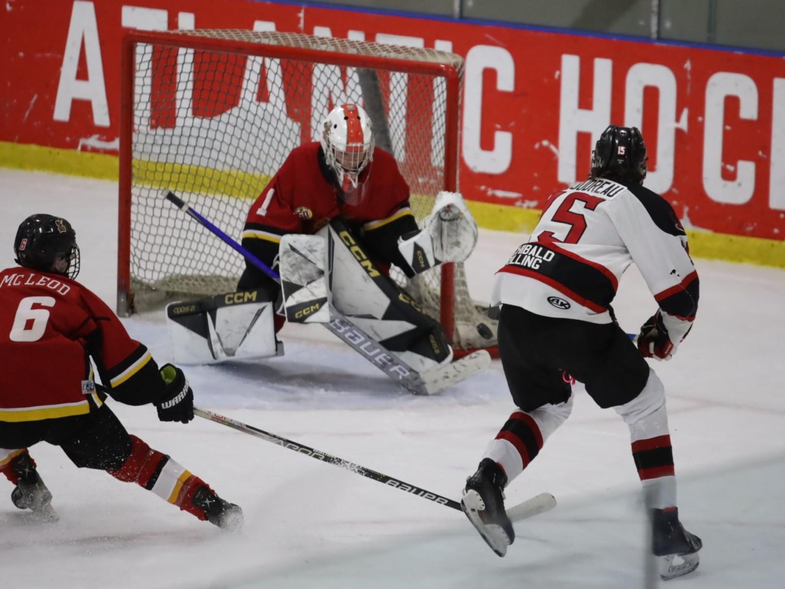 Deux revers des Flyers -18 ans de Moncton Image 1