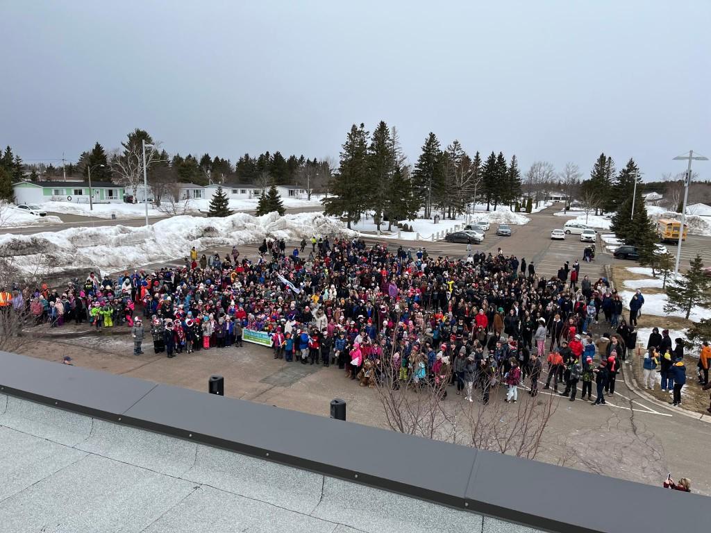 332329AF 8459 47BD A9EF 2885E0FEB366 Medium