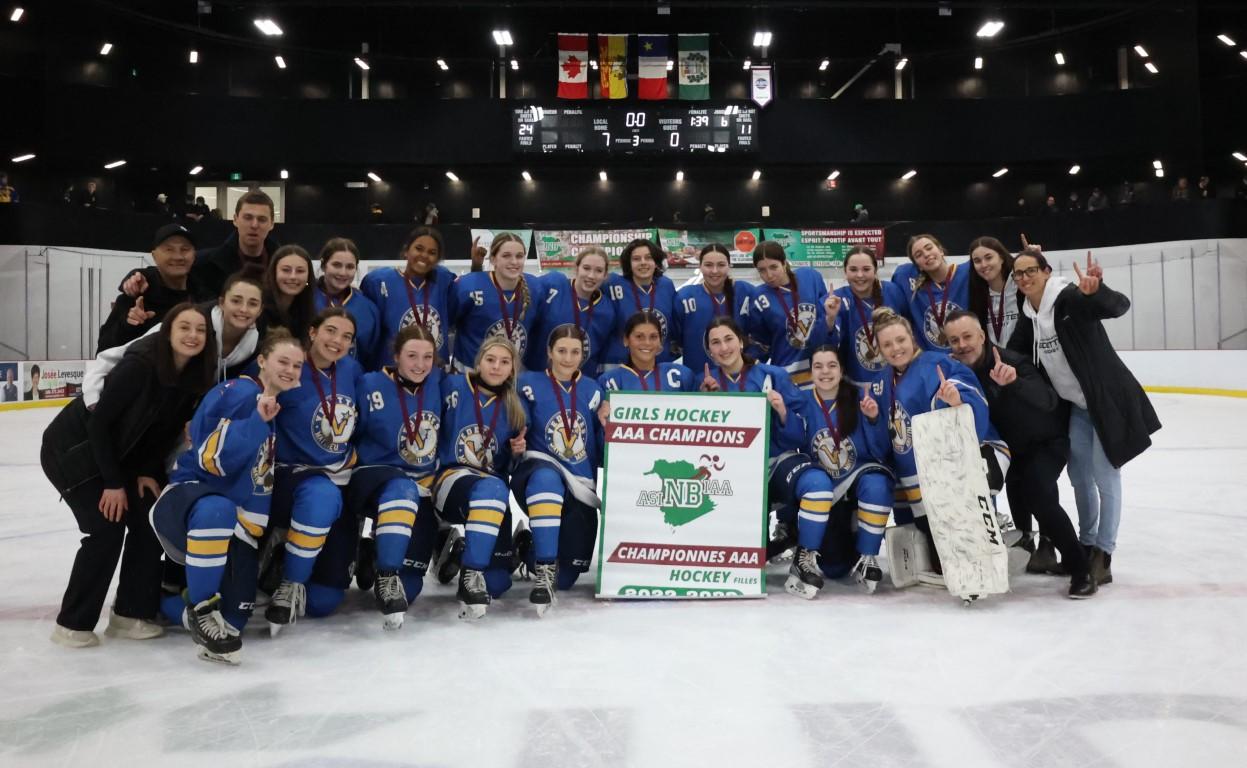 Vedettes championnes 2022 2023 ASINB Medium