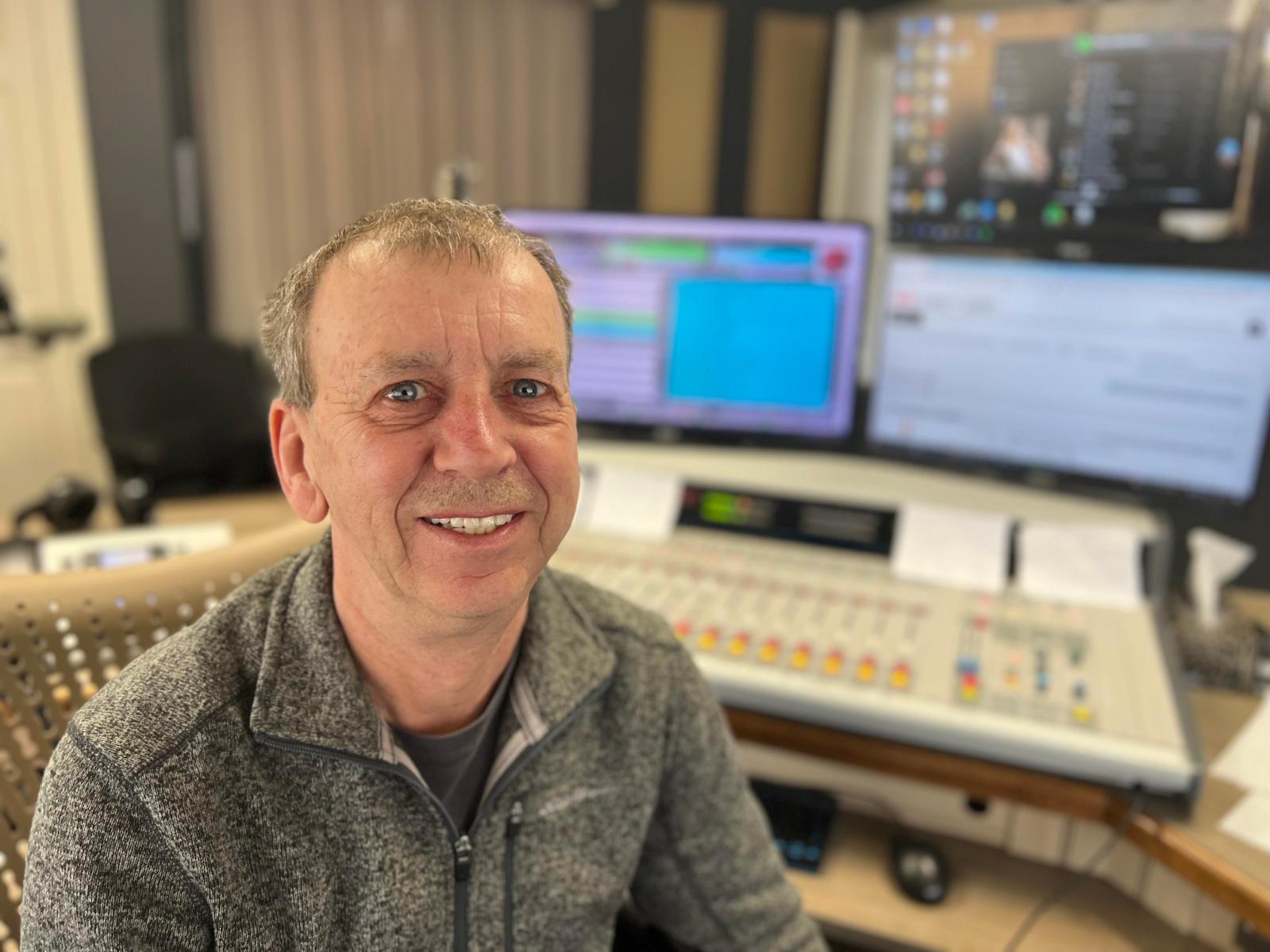 Départ de l’animateur Roger le P’tit Cowboy Boudreau à CJSE Image 1