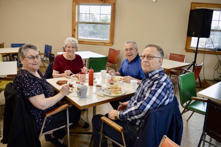 Moniteur dejeuner C Small