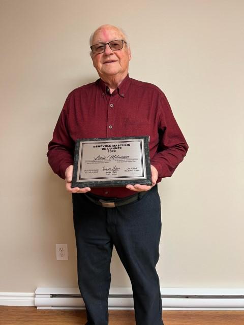 Louis Melanson Bénévole masculin de lannée Small