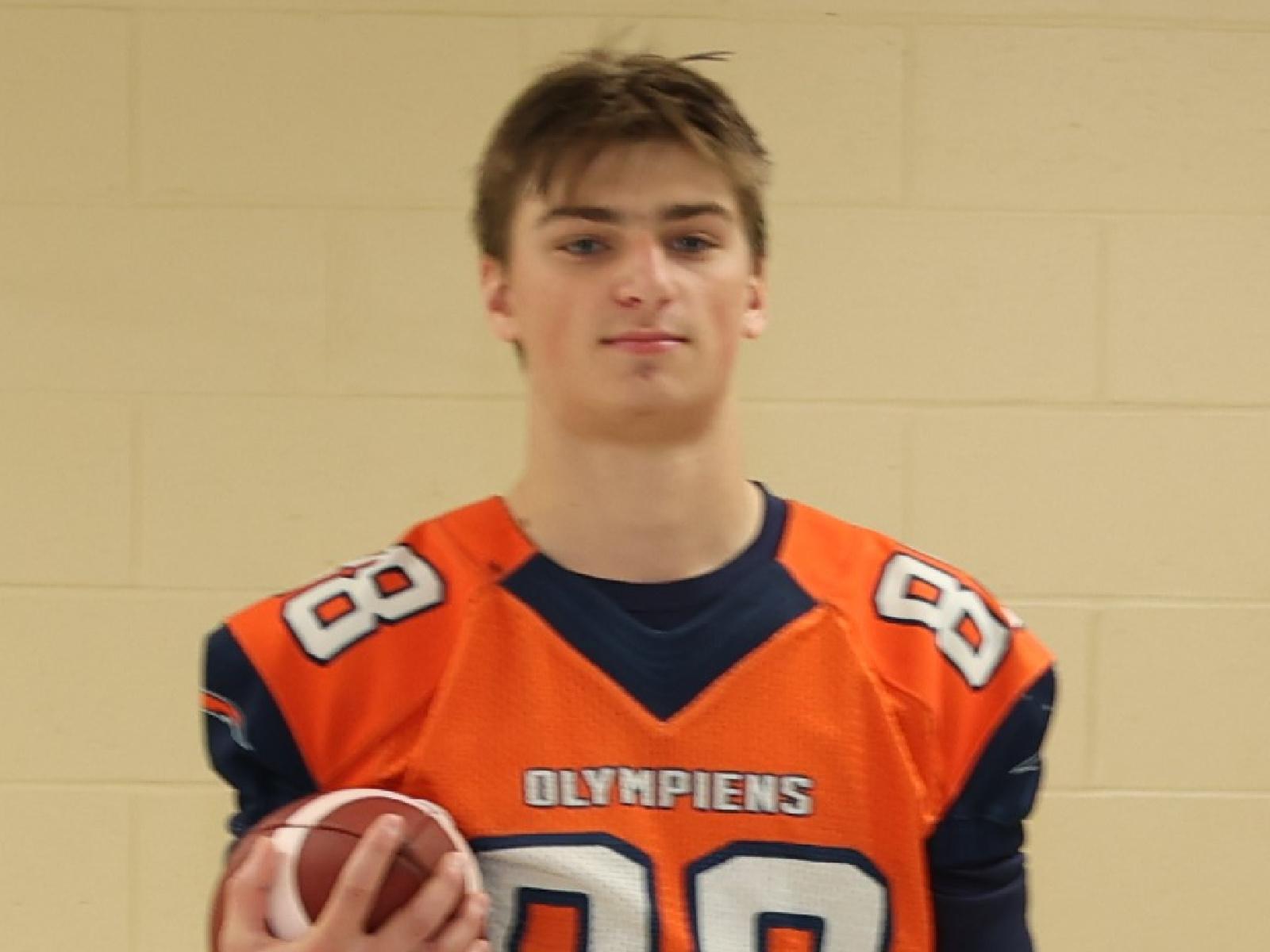 Julien Athens-Léger en route pour l’université Acadia Image 1