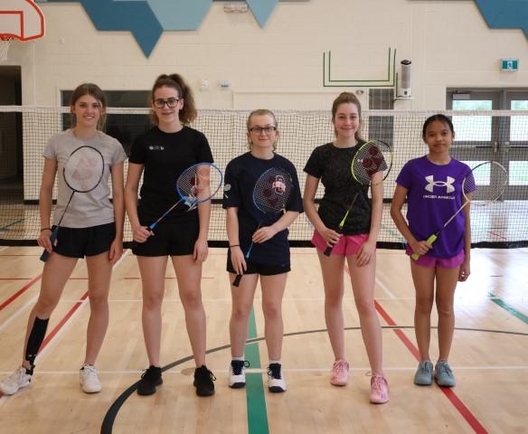 filles badminton Small