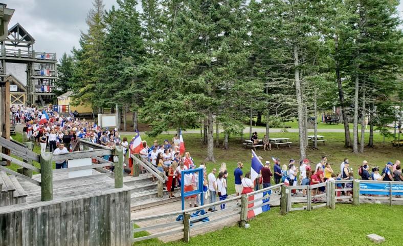 Entrez au Pays 2 Small