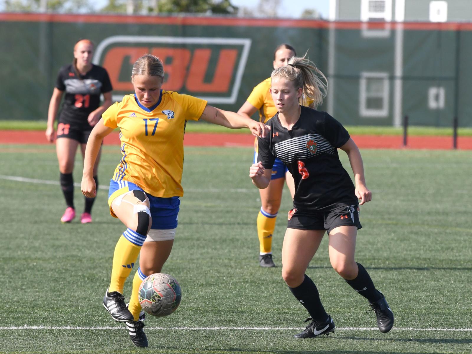 Revers au soccer féminin et masculin des Aigles Image 1