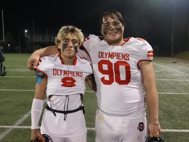Alexei Ouellette et Lienzo Nimat Small