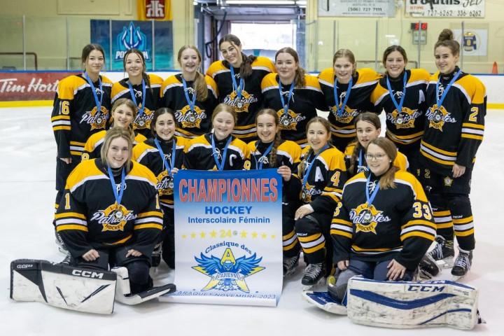 Patriotes championnes caraquet 19 novembre Small