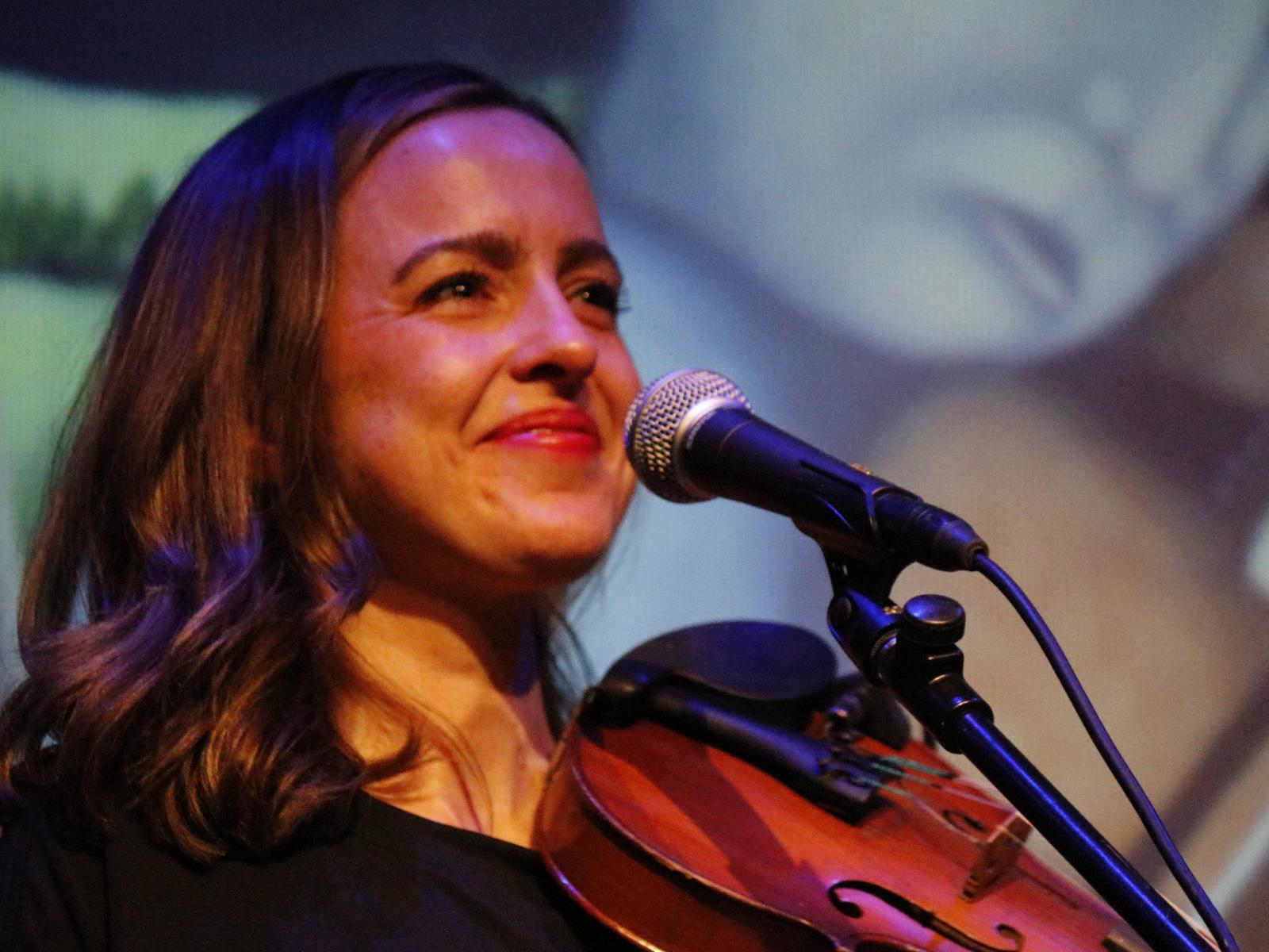 Élan de solidarité de la communauté artistique pour deux de ... Image 1