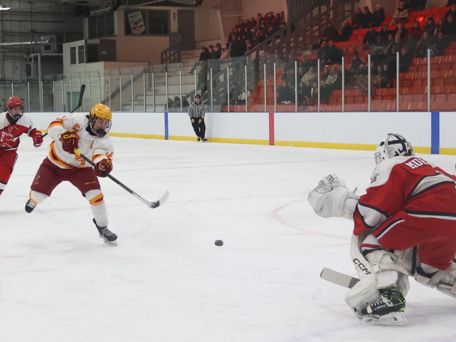 Victoire de 7 à 0 des Cavaliers face aux Royals Image 1