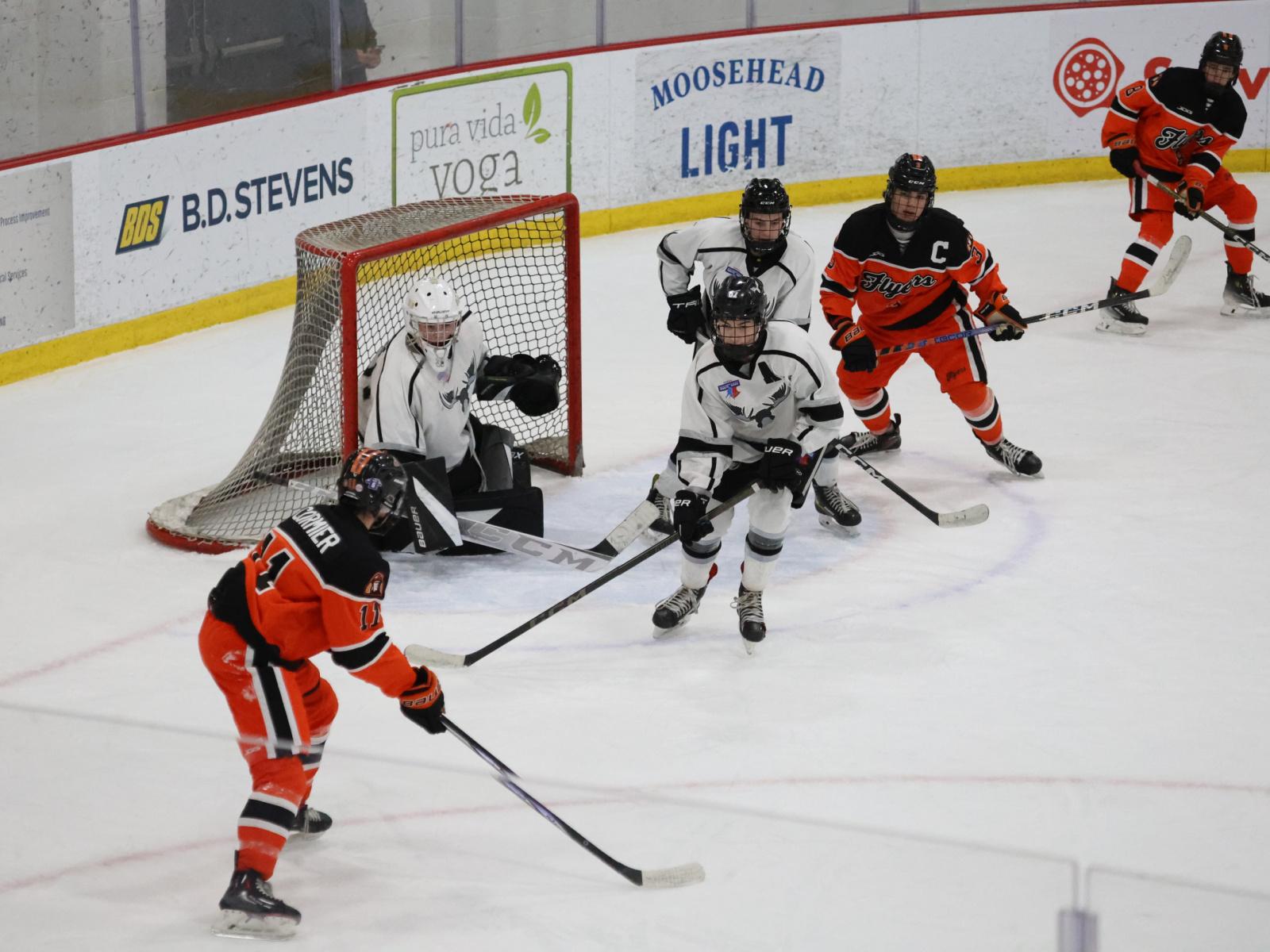Les Flyers et les Hawks victorieux Image 1
