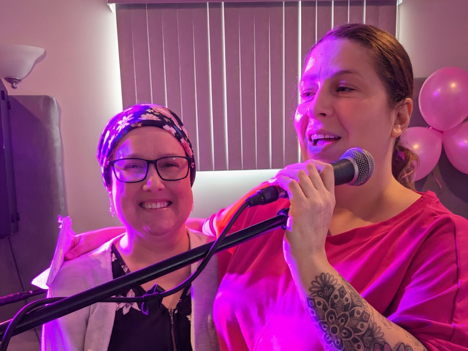 Mélodies de compassion : le soutien des artistes à Jocelyne ... Image 1