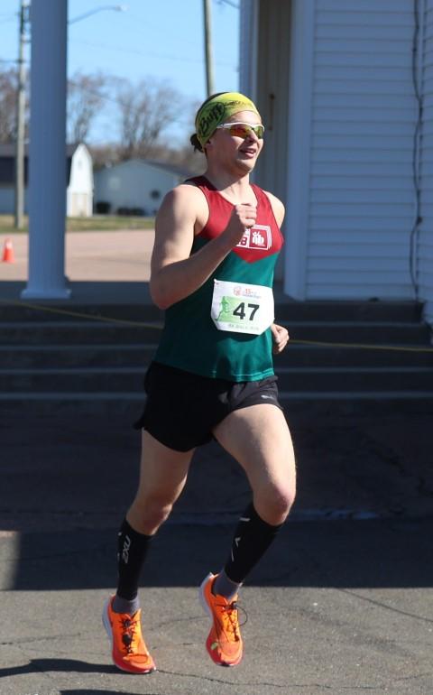 Logan Reid 1er 5km Small