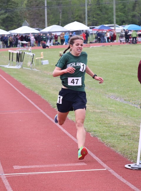Allison Wasson fin 3000m Small
