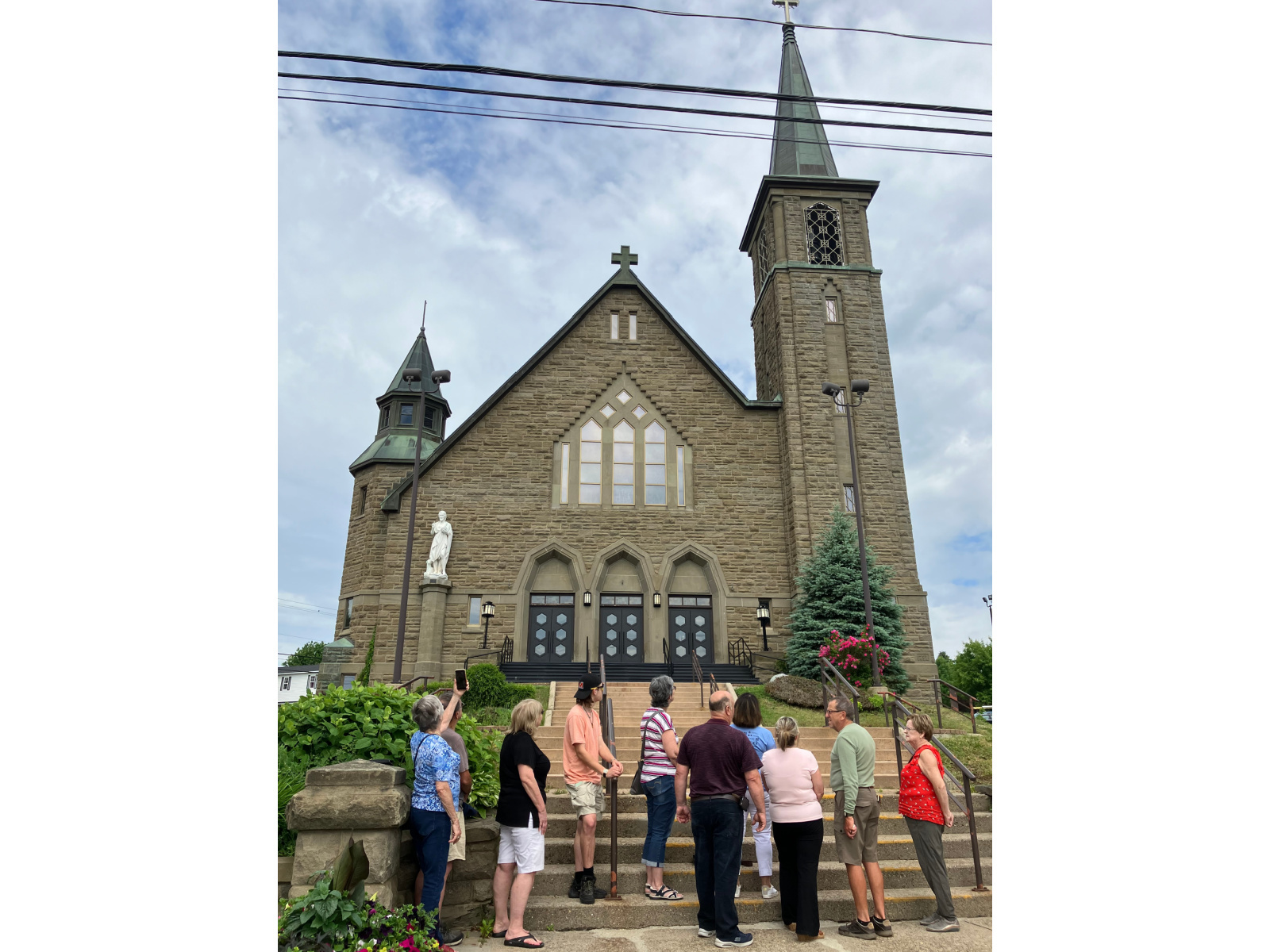 Un glas spécial a retenti en hommage à James K. Irving Image 1