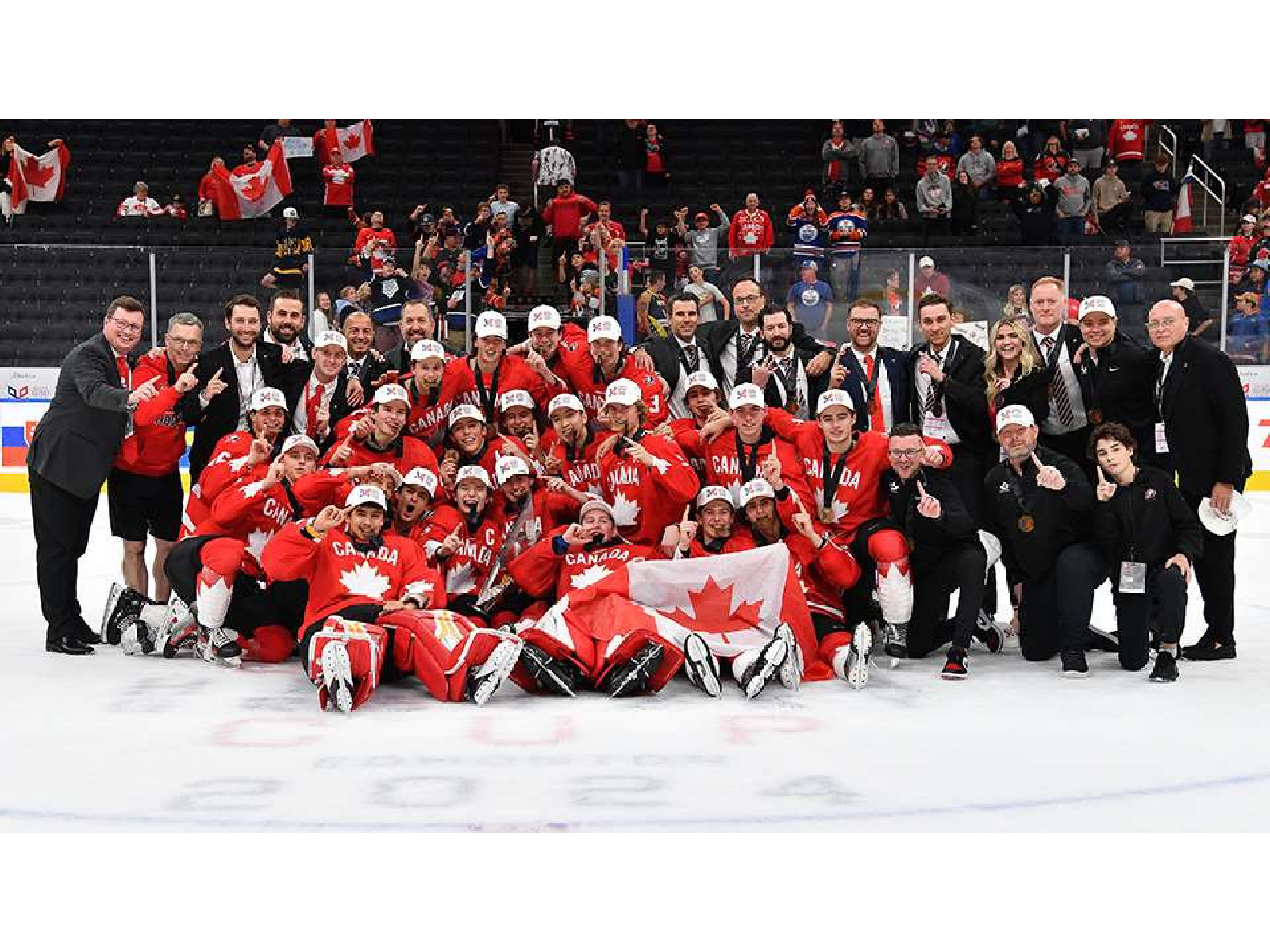 L’Or pour Équipe Canada M18 ans Image 1