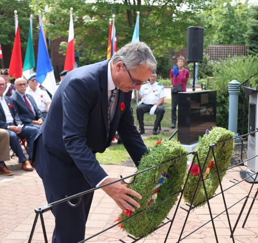 nouveau consul de France Betrand Cahuet Small