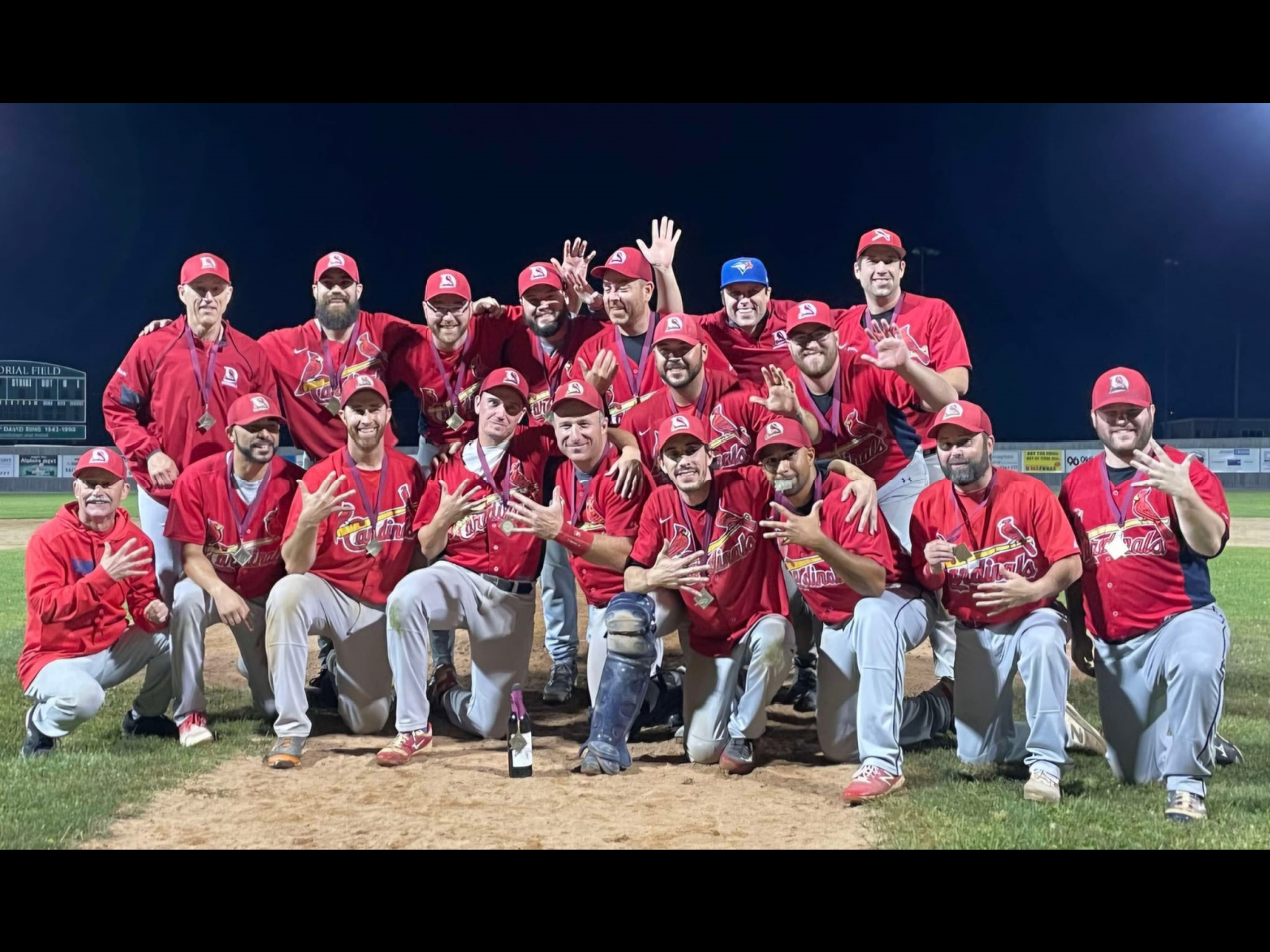Les Cardinaux remportent un 5e championnat provincial Image 1