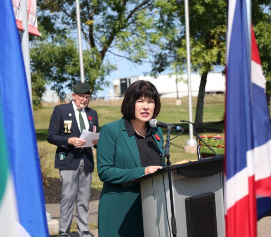 la ministre ginette petitpas taylor Small