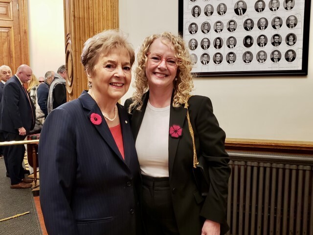 Aldéa et Arlene Small