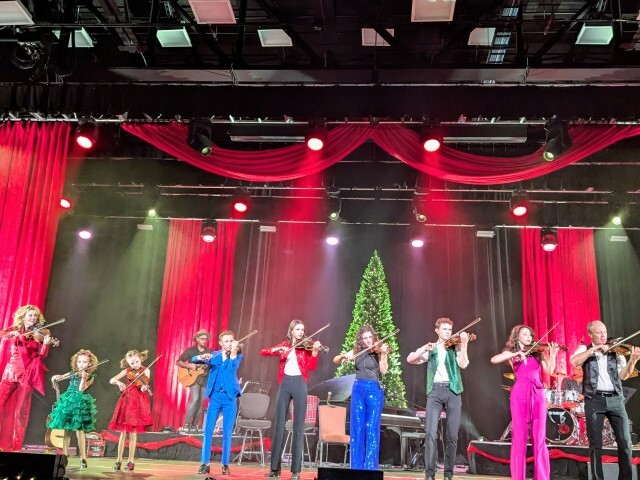 PXL 20241205 011141157 Small