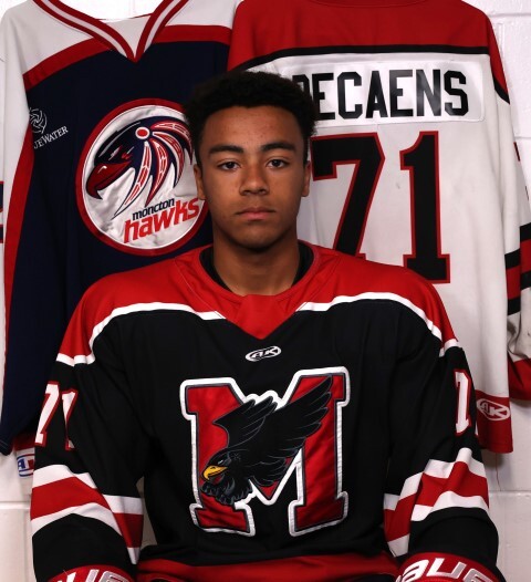 Zyon Decaens Small 2