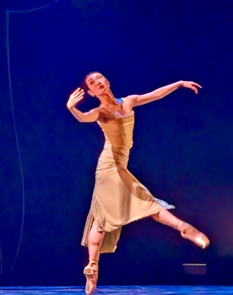 Ballet 2 Small