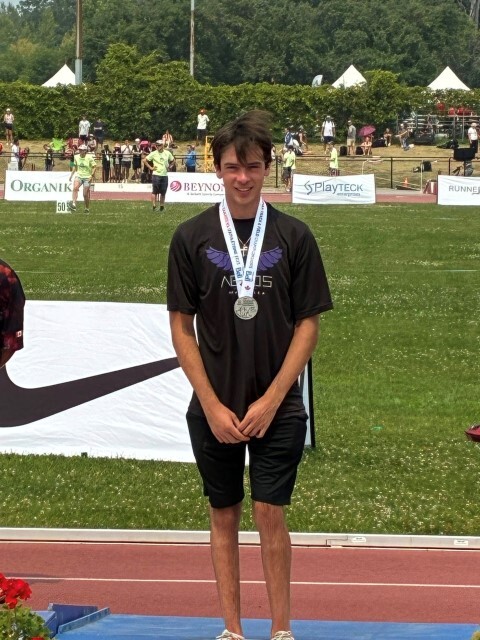 Dante médaille 3 aout 2025 Small