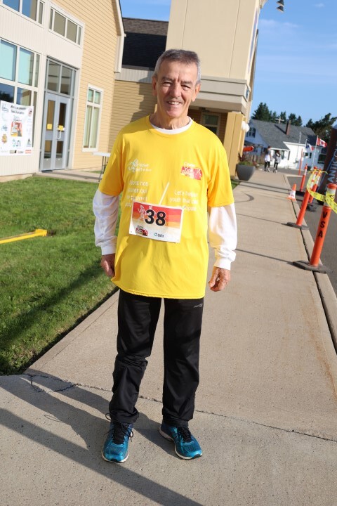 Yvon LeBlanc Small