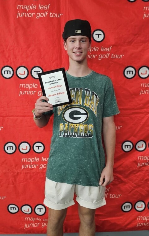 Maxime Anthony plaque de mérite saison Small