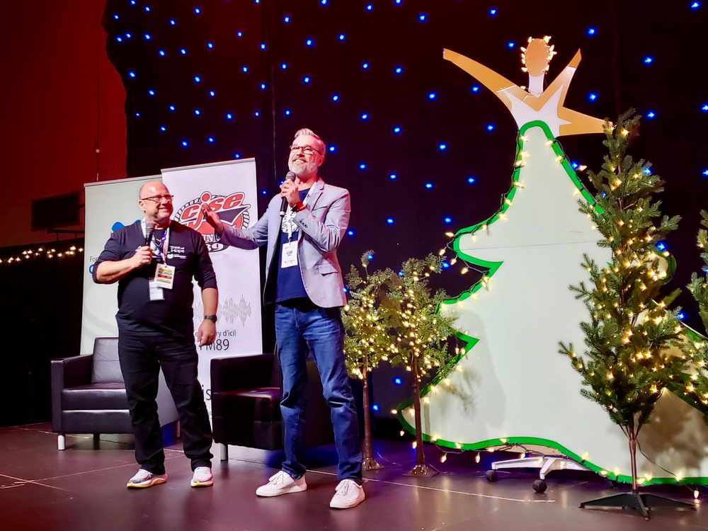 De retour au CCNB, l’Arbre de l’espoir a pulvérisé son ... Image 1