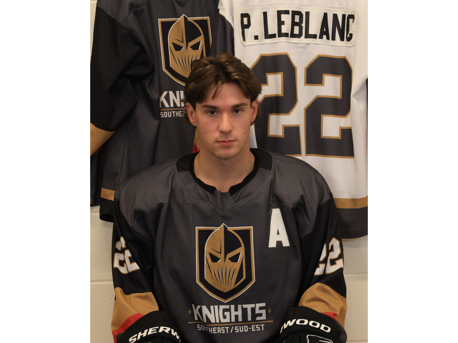 Le Poséidon frappe fort mais les Knights restent premiers Image 1