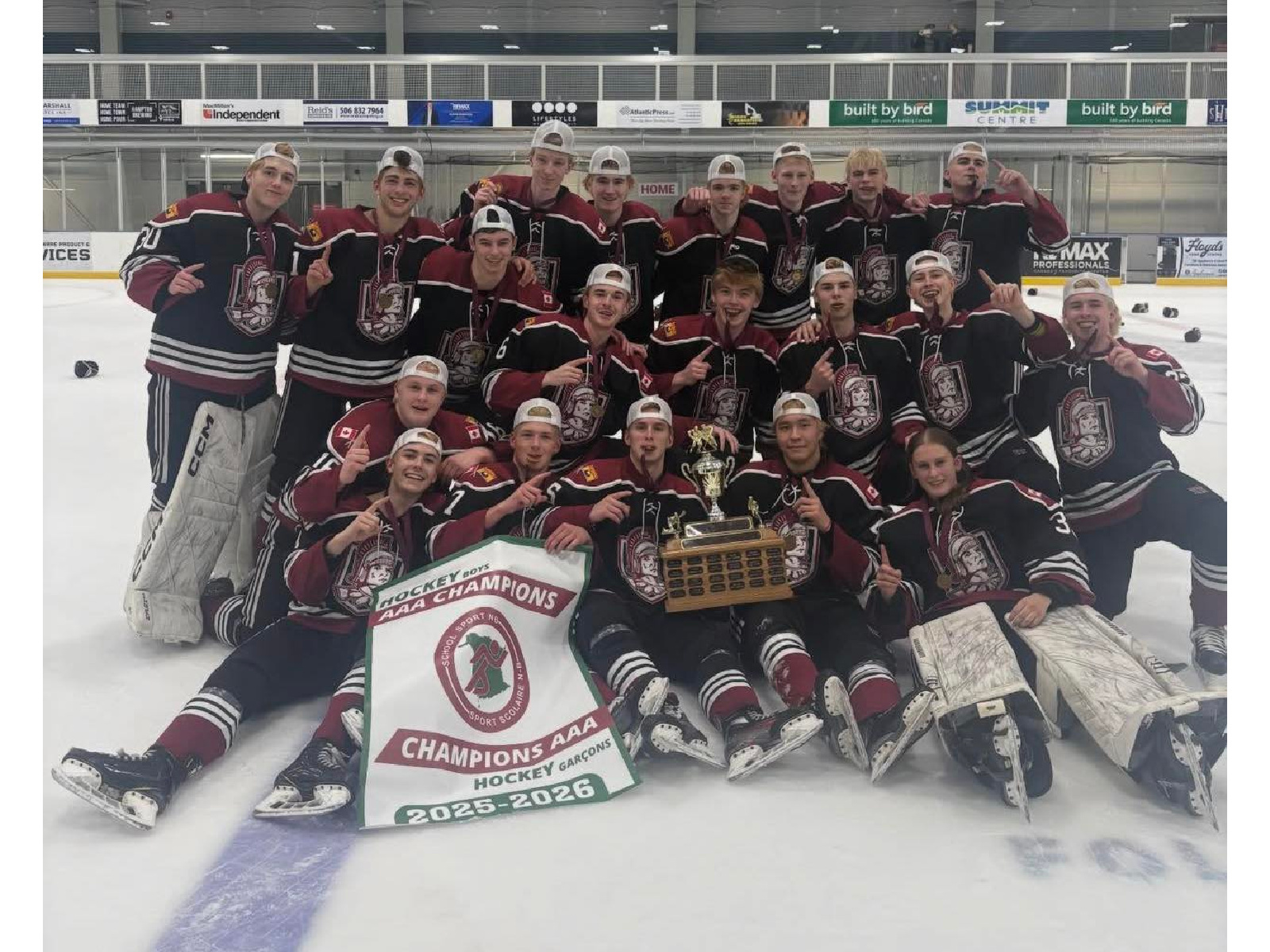 Les Trojans de Trimble sont les champions du hockey ... Image 1