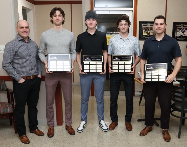 reconnus avec entraineur Small