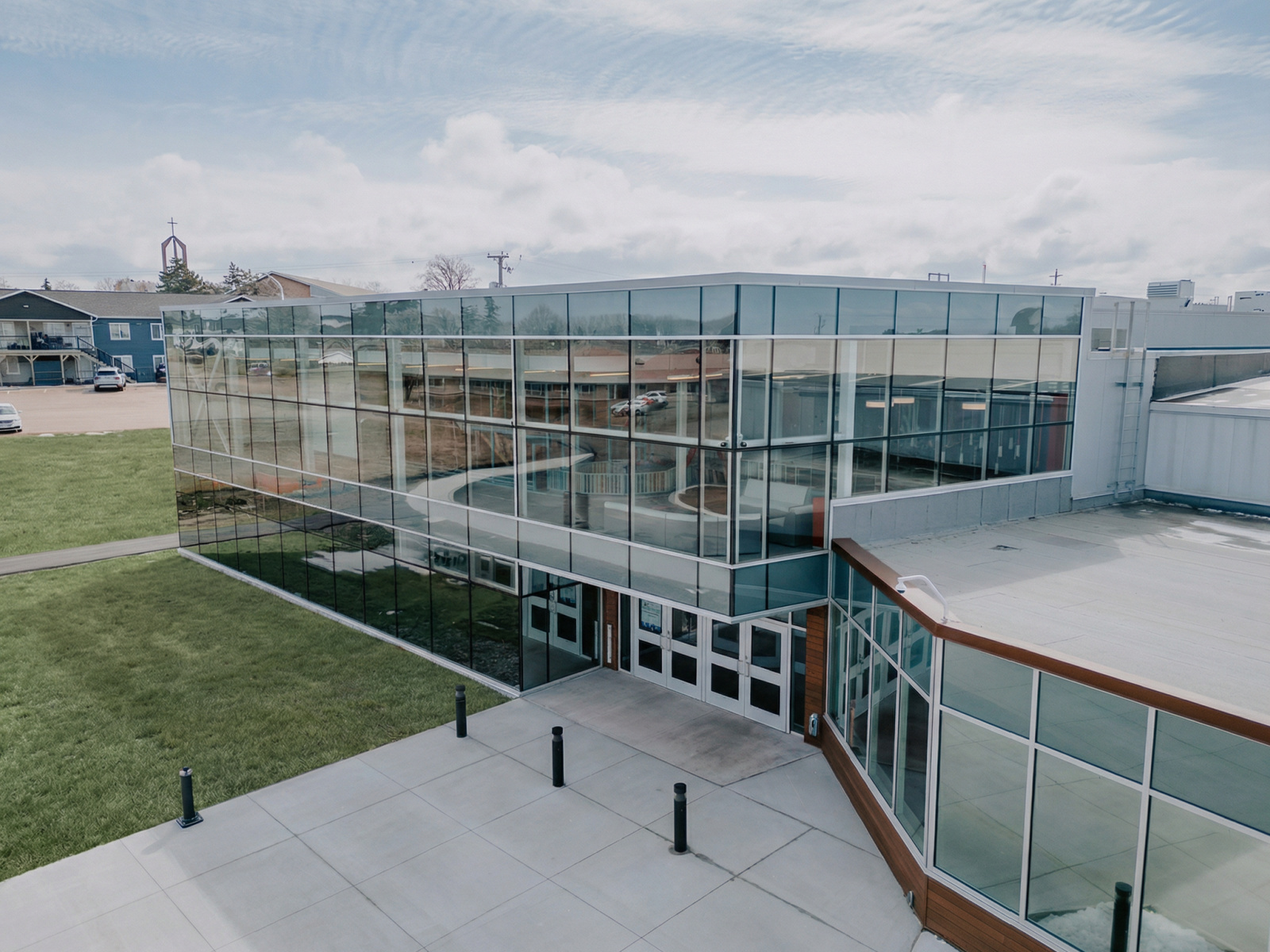 LE COMPLEXE INTERGÉNÉRATIONNEL DE CAP-ACADIE OUVRE SES ...