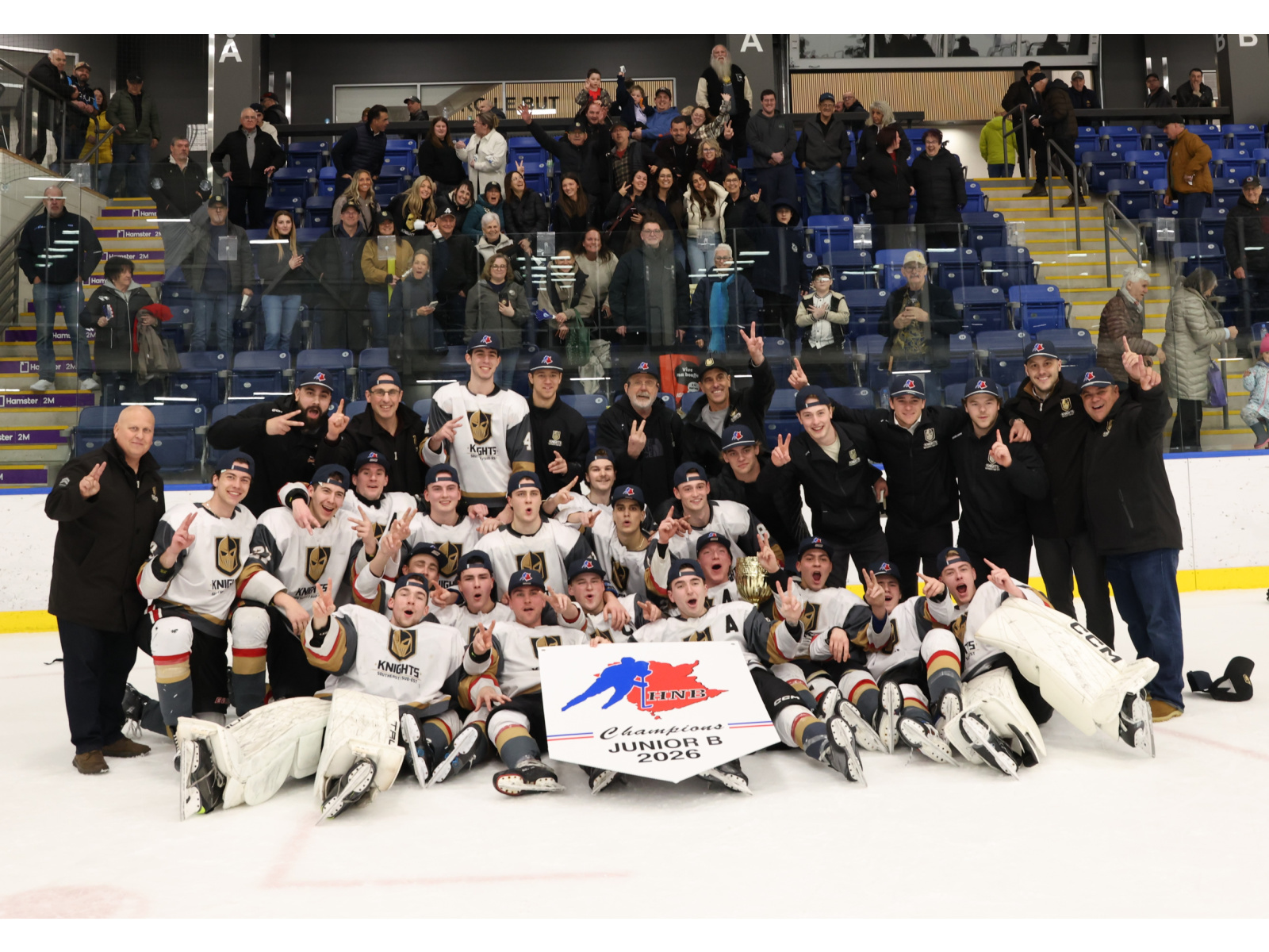 Les Knights du Sud-Est sont champions du hockey junior B du ...
