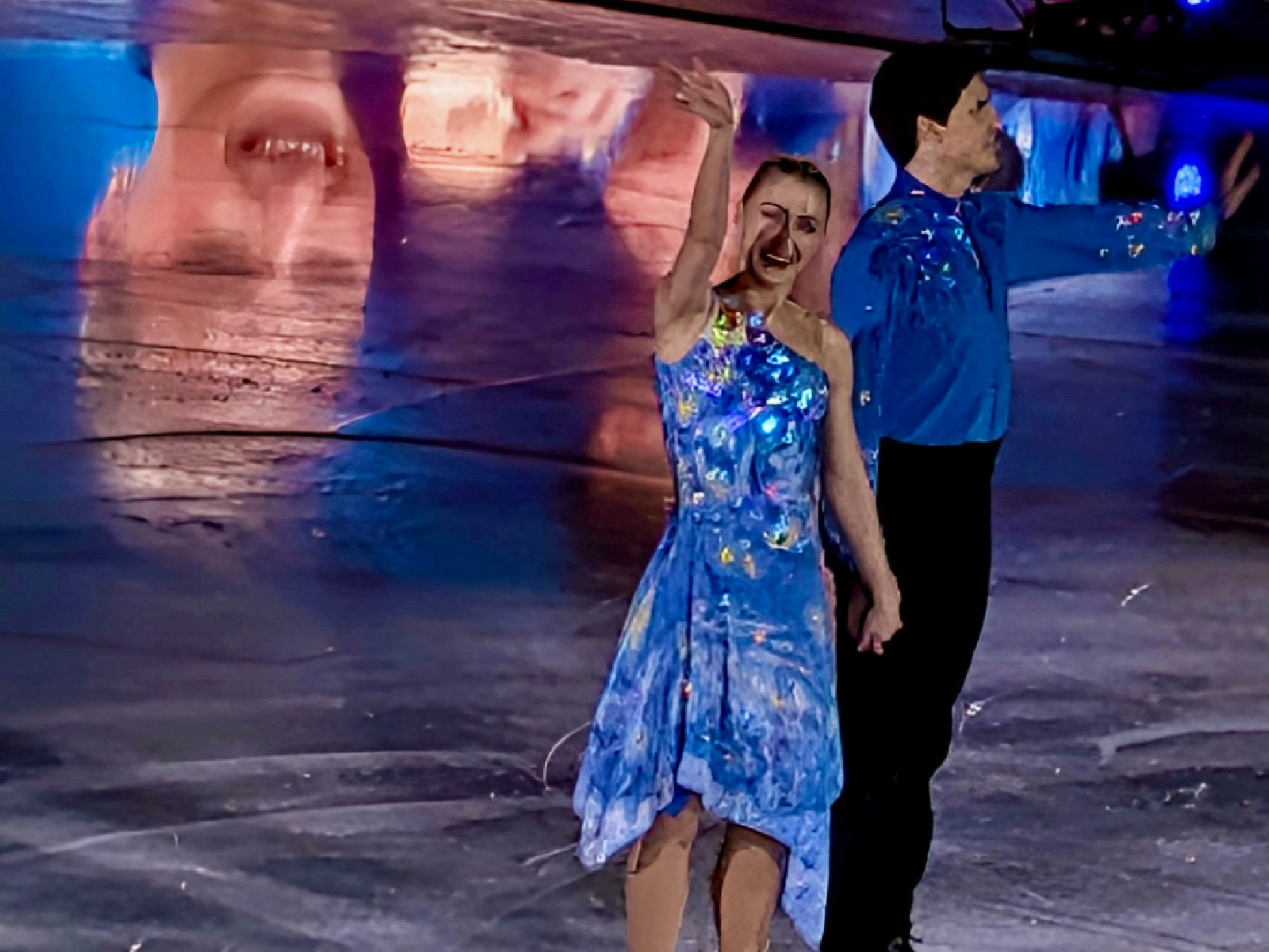 Stars on Ice séduit le public au Centre Avenir