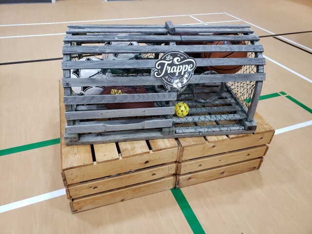 Trappe aux sports Small