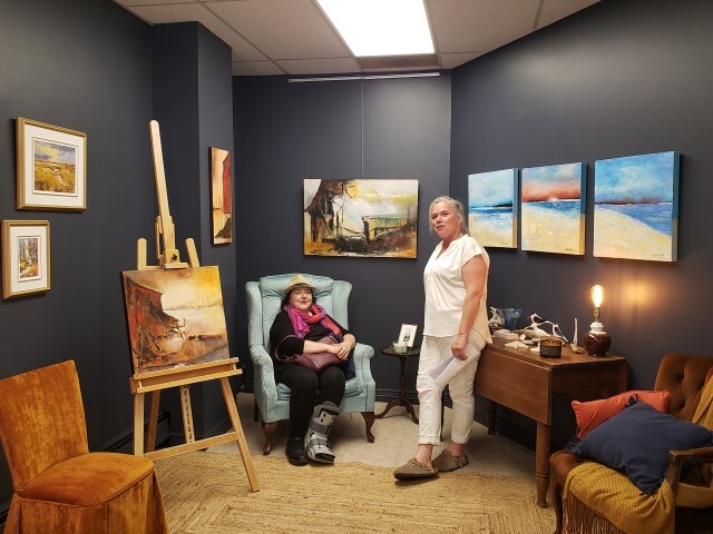 Anne Godin et Jacqueline Richard Small