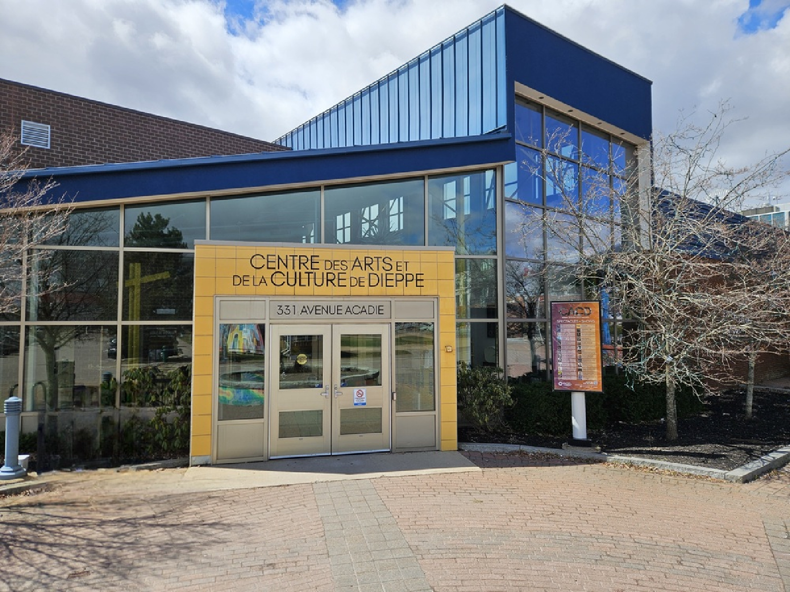 Quinze ans au cœur de la vie culturelle acadienne