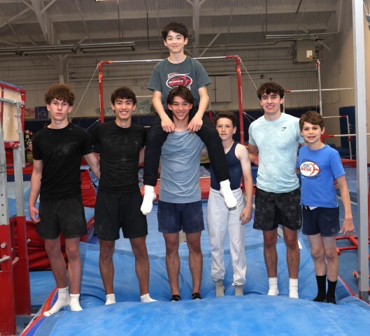 gymnastes Small