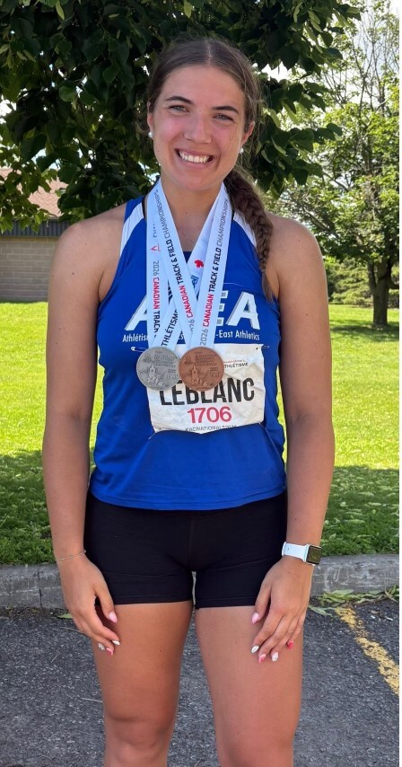 audrée leblanc 2026 argent poids bronze disque 21 juin Copie Small