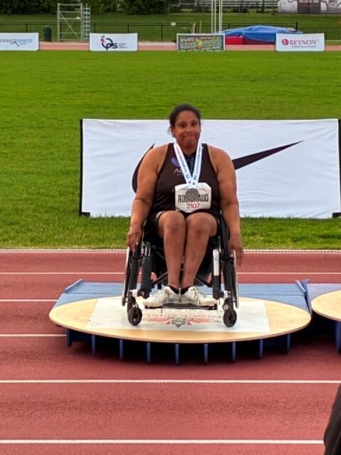 christel robichaud argent disque fr 18 juin 2026 Small