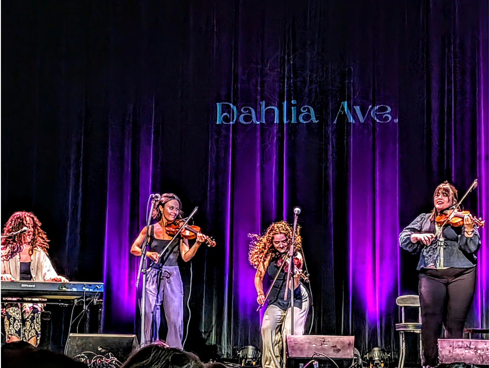 Un premier album pour Dahlia Ave.