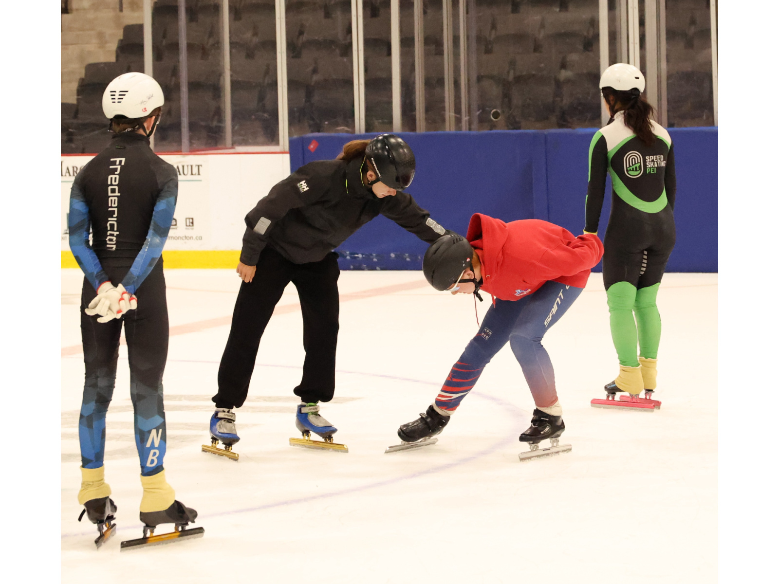 Patinage de vitesse : les jeunes visent les Jeux du Canada ...