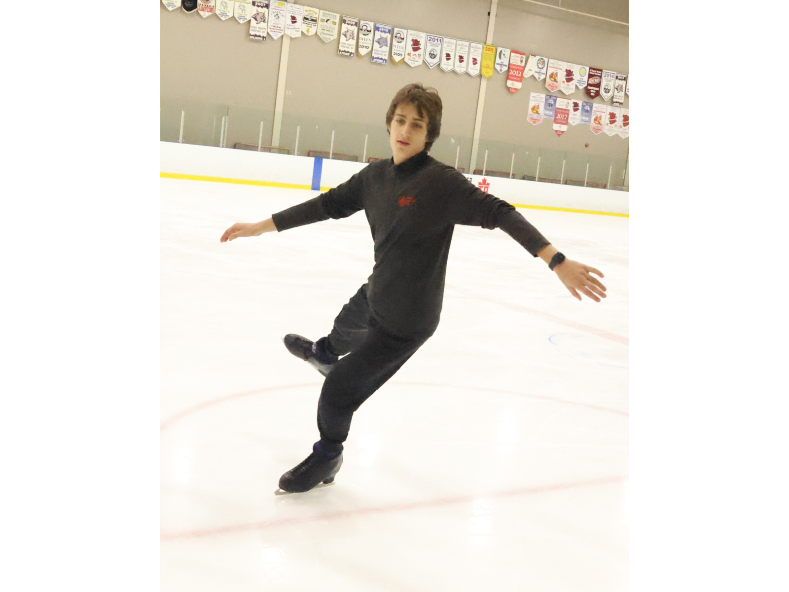 Patinage artistique : Antoine Lacasse vise la compétition ... Image 1