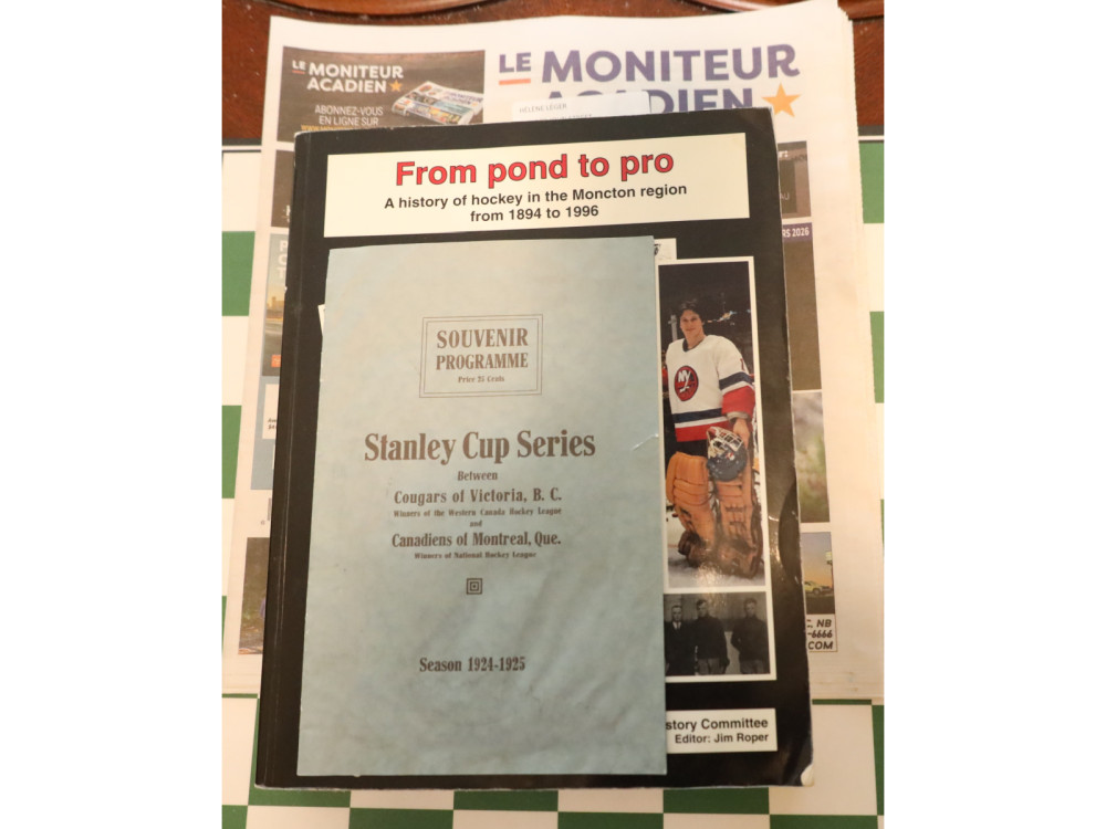 Un programme de la Coupe Stanley 1924-1925 découvert dans ...